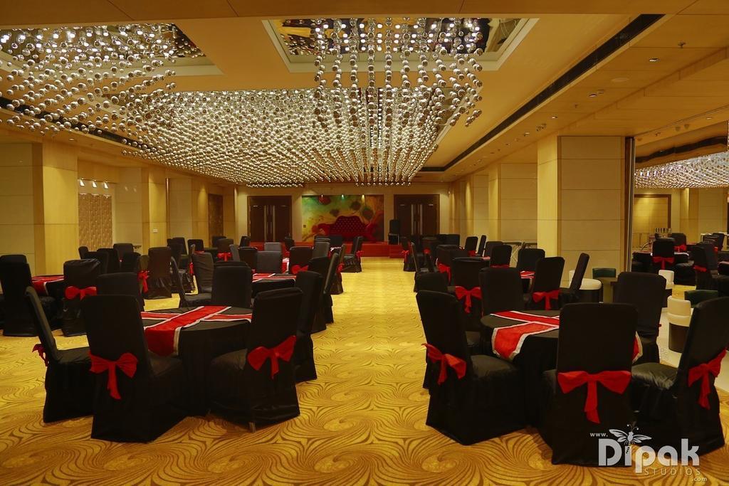 Hotel Delite Grand Faridabad Dış mekan fotoğraf