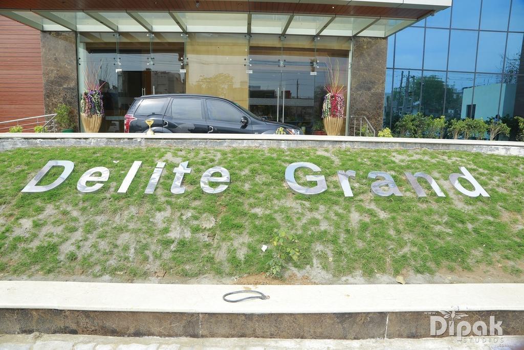 Hotel Delite Grand Faridabad Dış mekan fotoğraf
