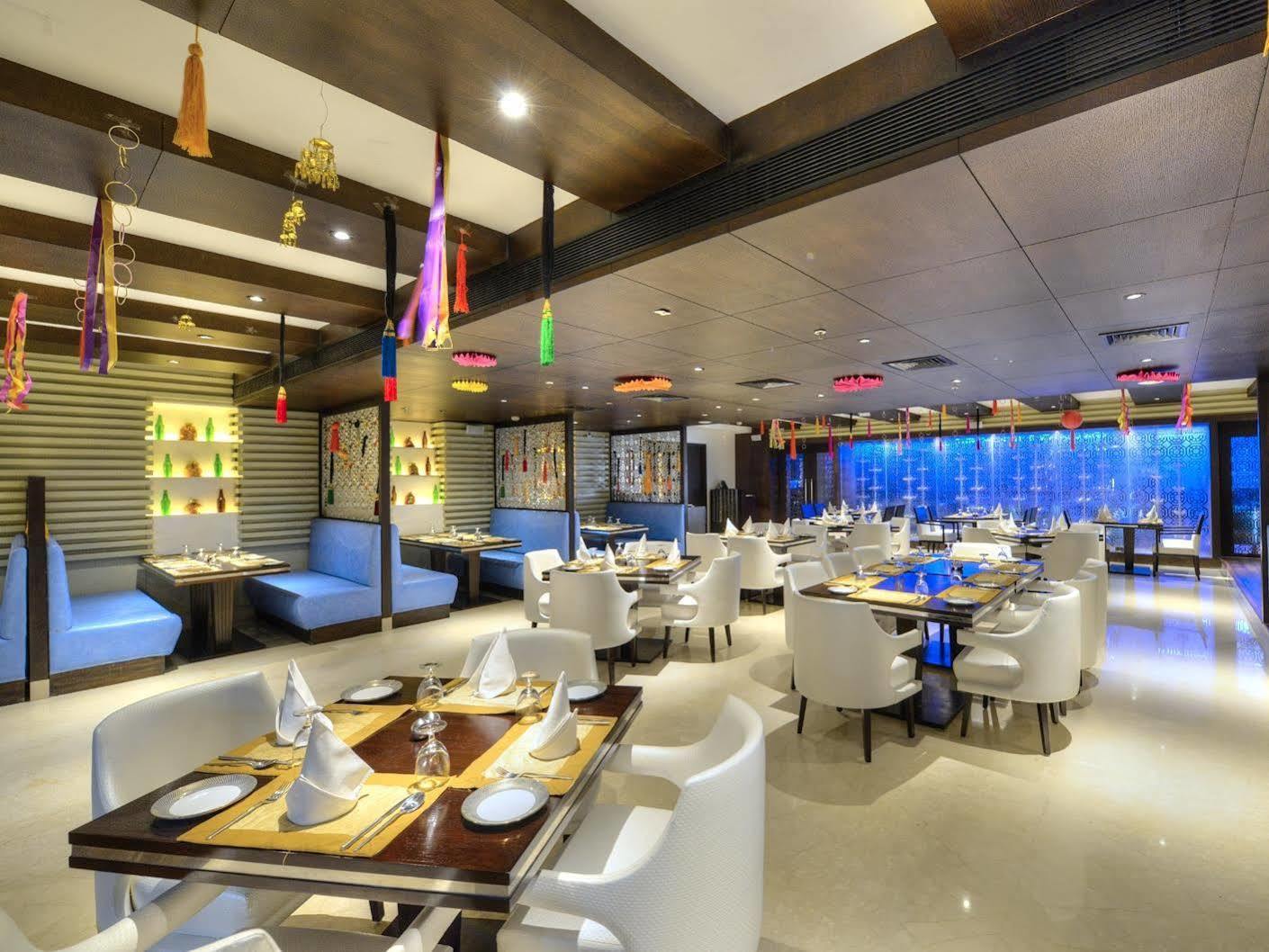 Hotel Delite Grand Faridabad Dış mekan fotoğraf