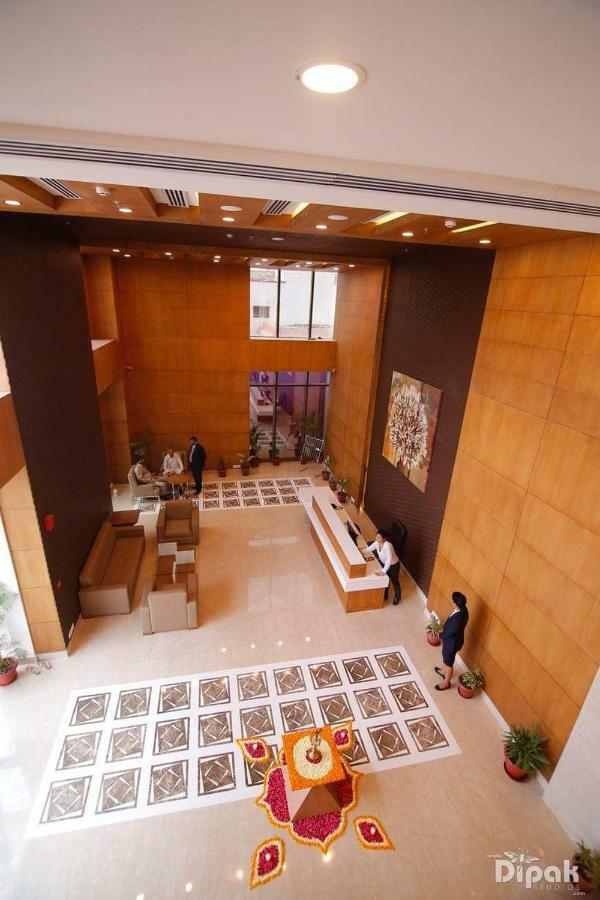 Hotel Delite Grand Faridabad Dış mekan fotoğraf