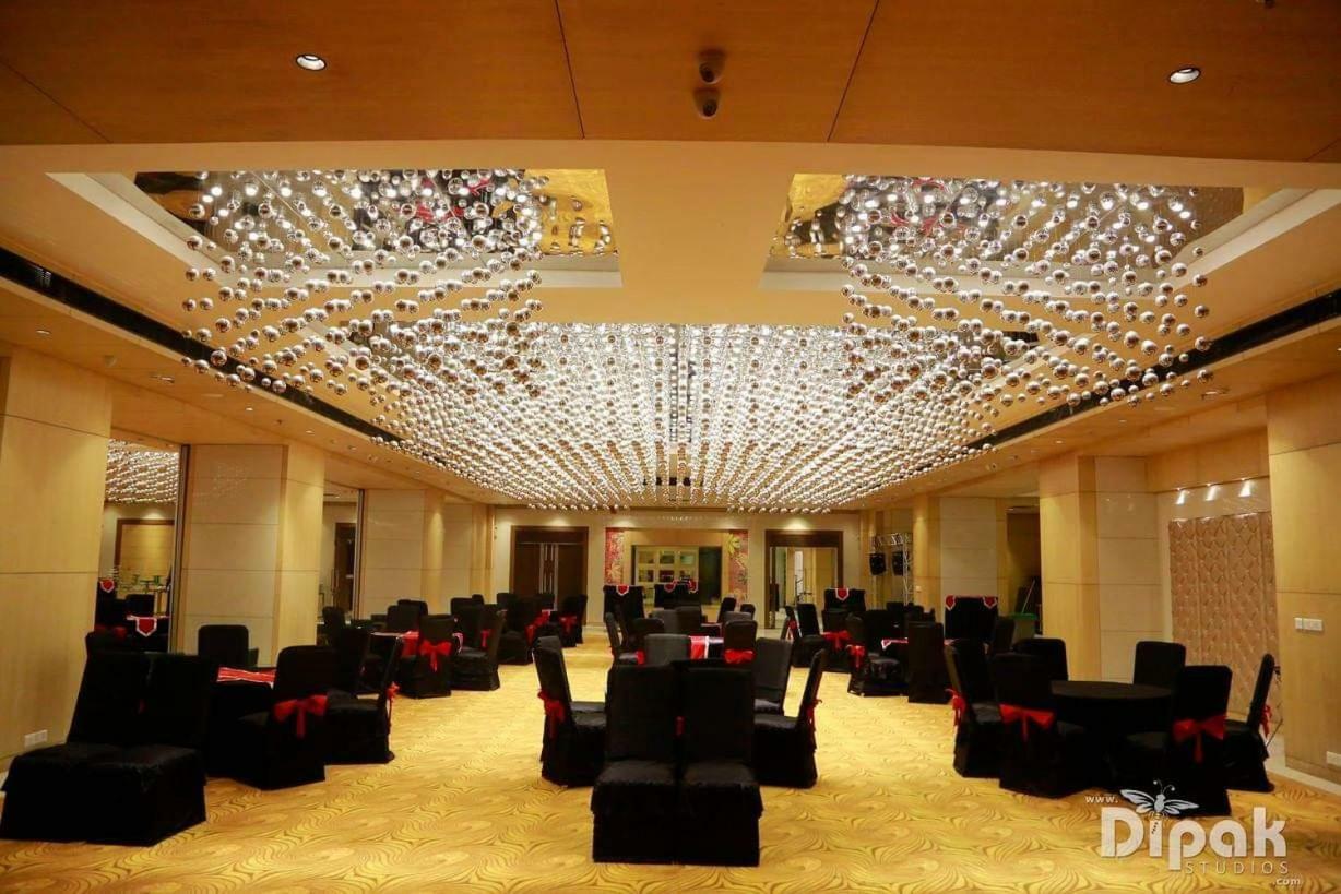 Hotel Delite Grand Faridabad Dış mekan fotoğraf